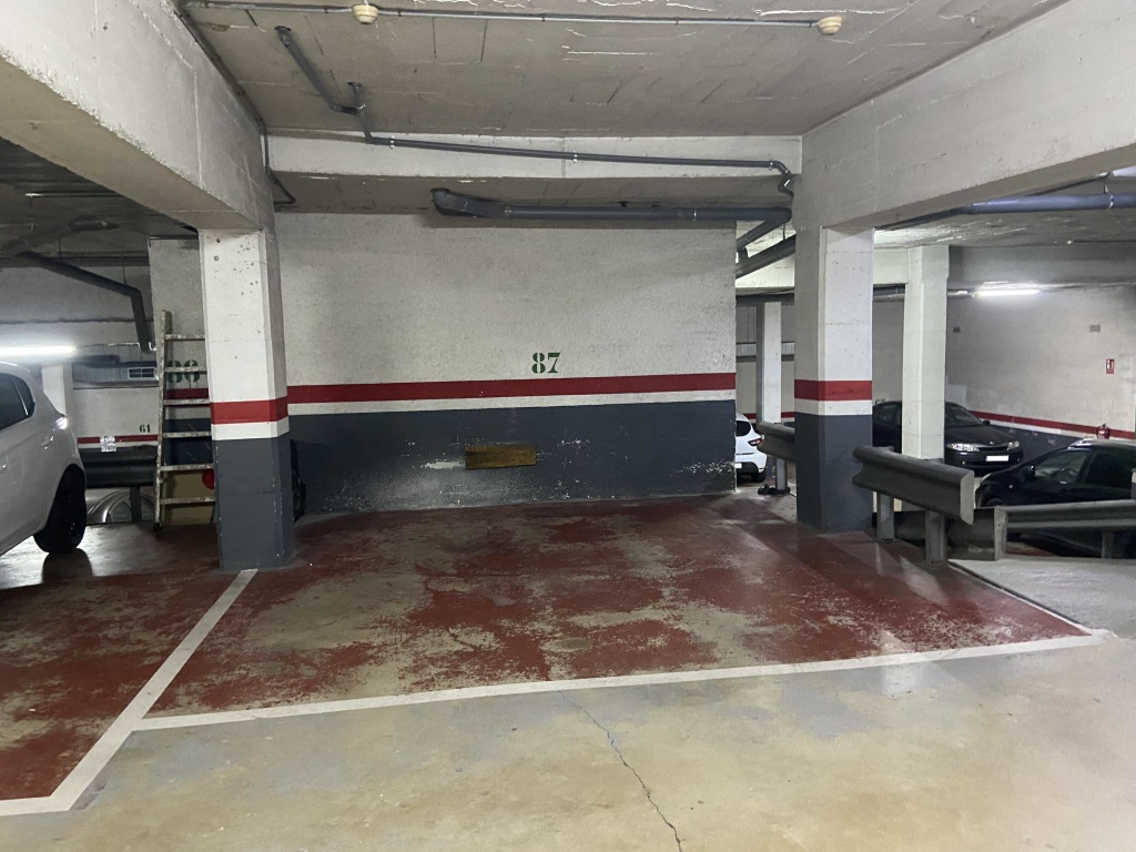 Lote de plazas en Sant Cugat del Vallès en   Borrell