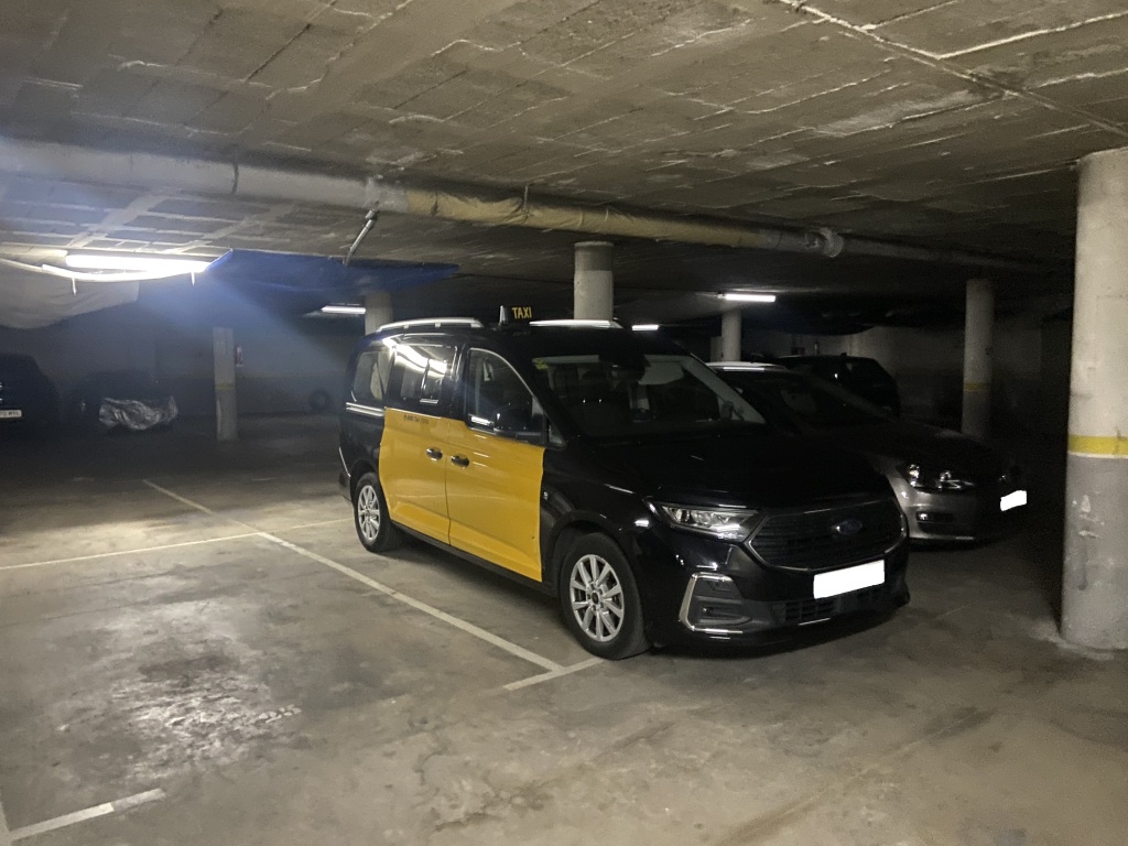 Plaza de parking en Barbera Del Valles en   Ronda Industria