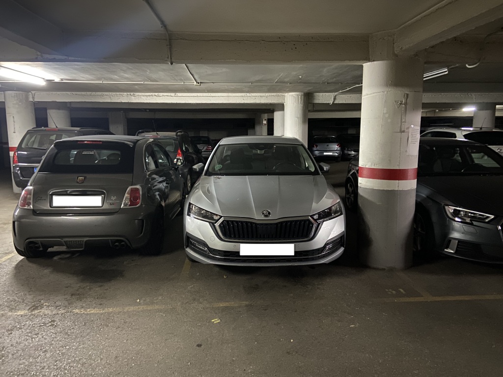 Plaza de parking en Barcelona en EIXAMPLE ESQUERRA  Valencia