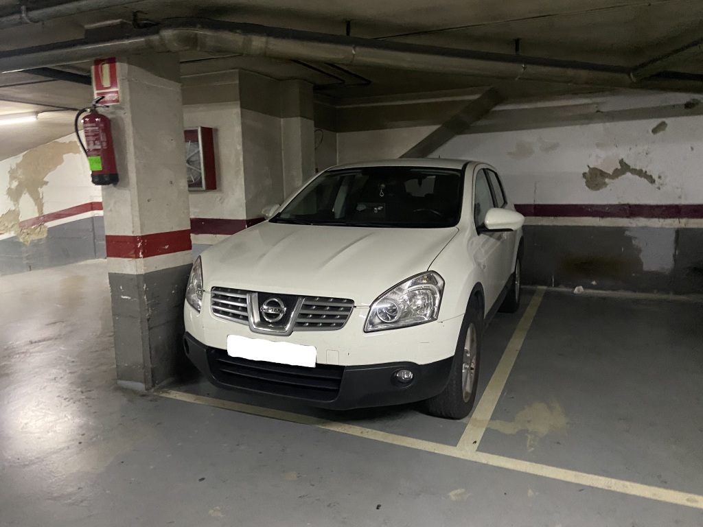 Lote de plazas en Hospitalet De Llobregat en LA TORRASSA  Rafael De Campalans