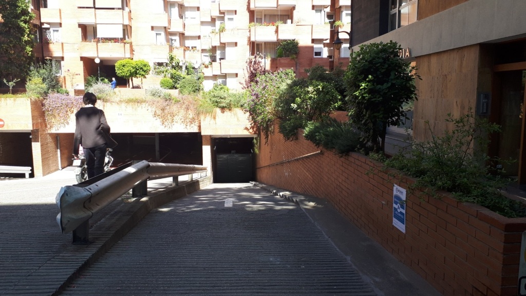 Plaza de parking en Barcelona en PEDRALBES  Benet Mateu