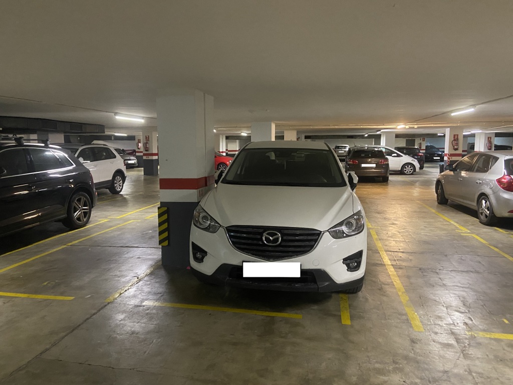 Plaza de parking en Barcelona en LES CORTS  Joan Gamper