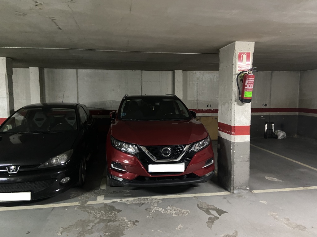 Lote de plazas en Hospitalet De Llobregat en LA TORRASSA  Rafael De Campalans