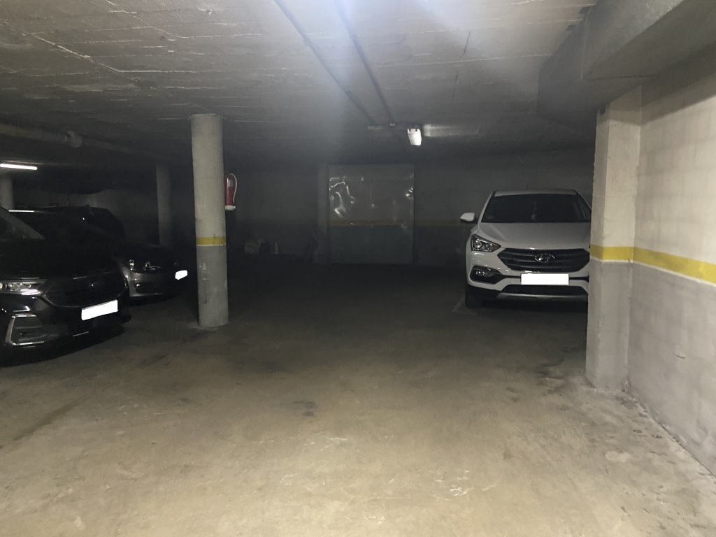 Plaza de parking en Barbera Del Valles en   Ronda Industria