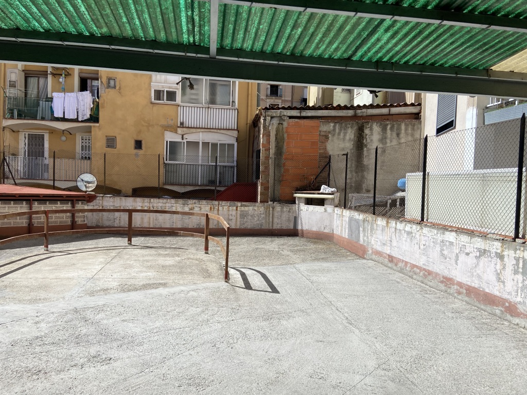 Plaza de parking en Barcelona en POBLE SEC  Piquer