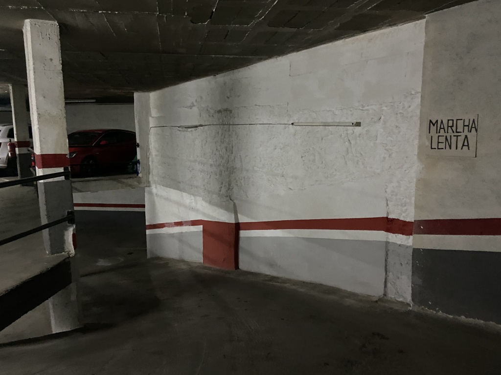 Foto parking 7300