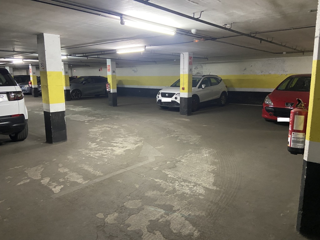Plaza de parking en Terrassa en   Colom