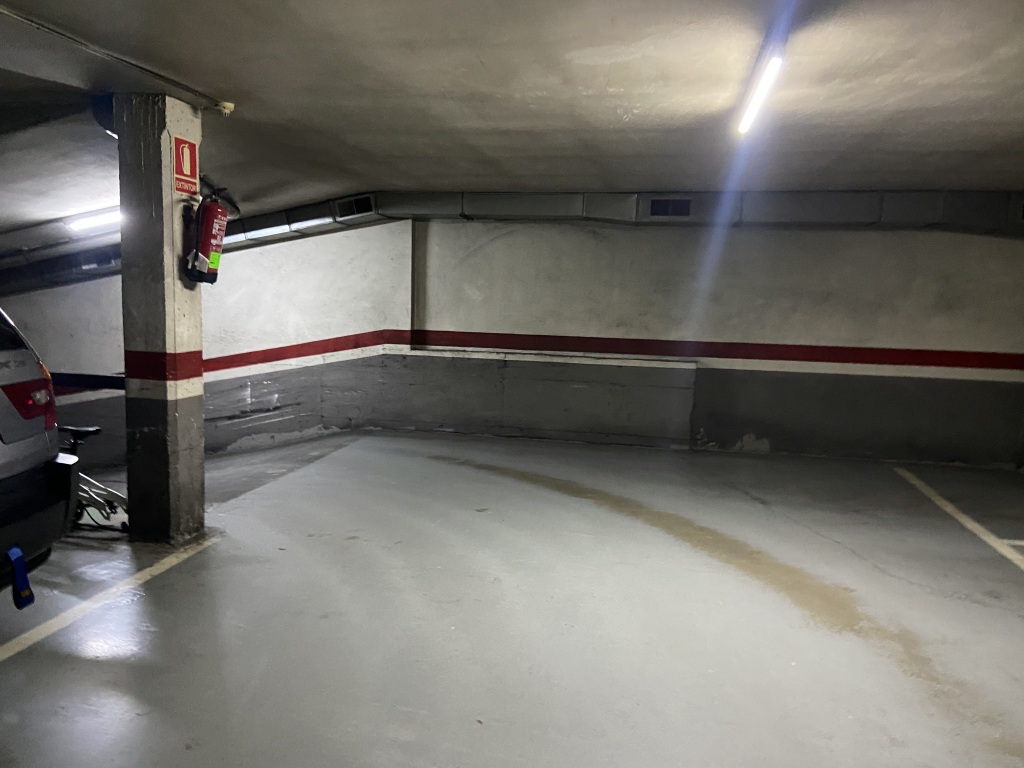 Lote de plazas en Hospitalet De Llobregat en LA TORRASSA  Rafael De Campalans