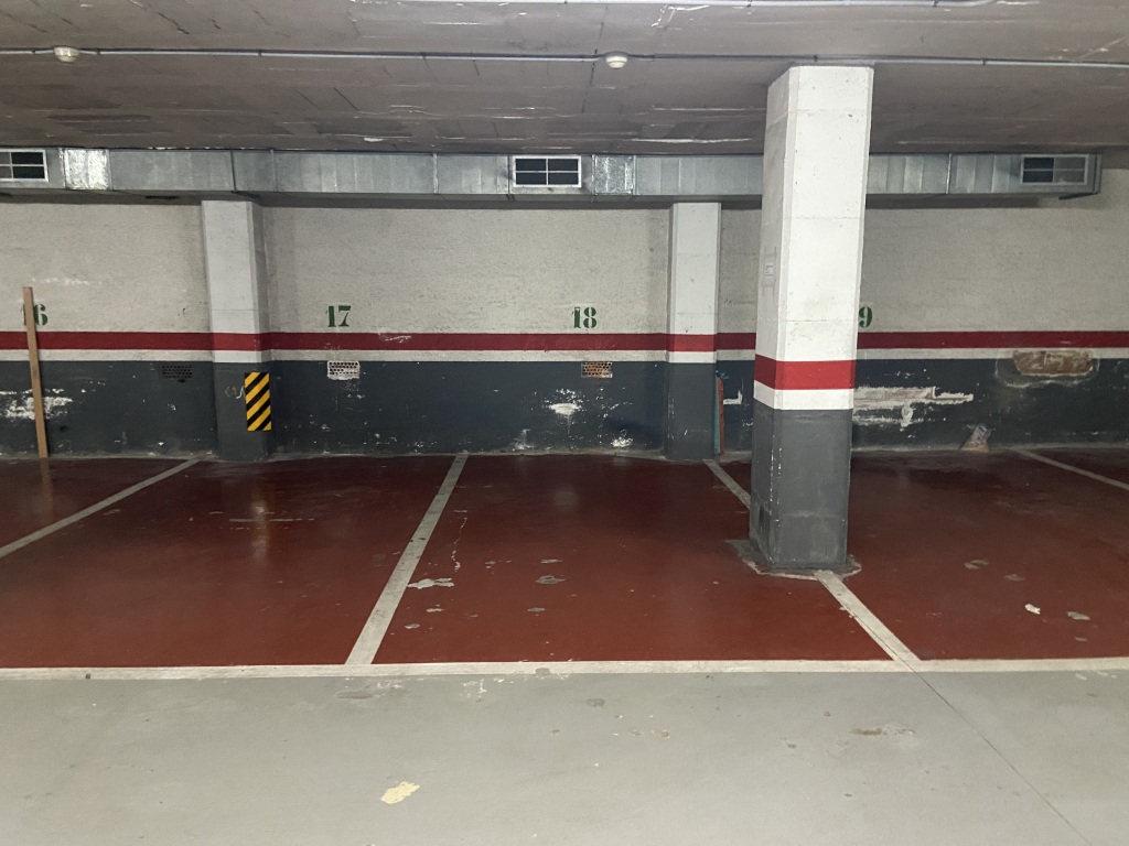 Lote de plazas en Sant Cugat del Vallès en   Borrell