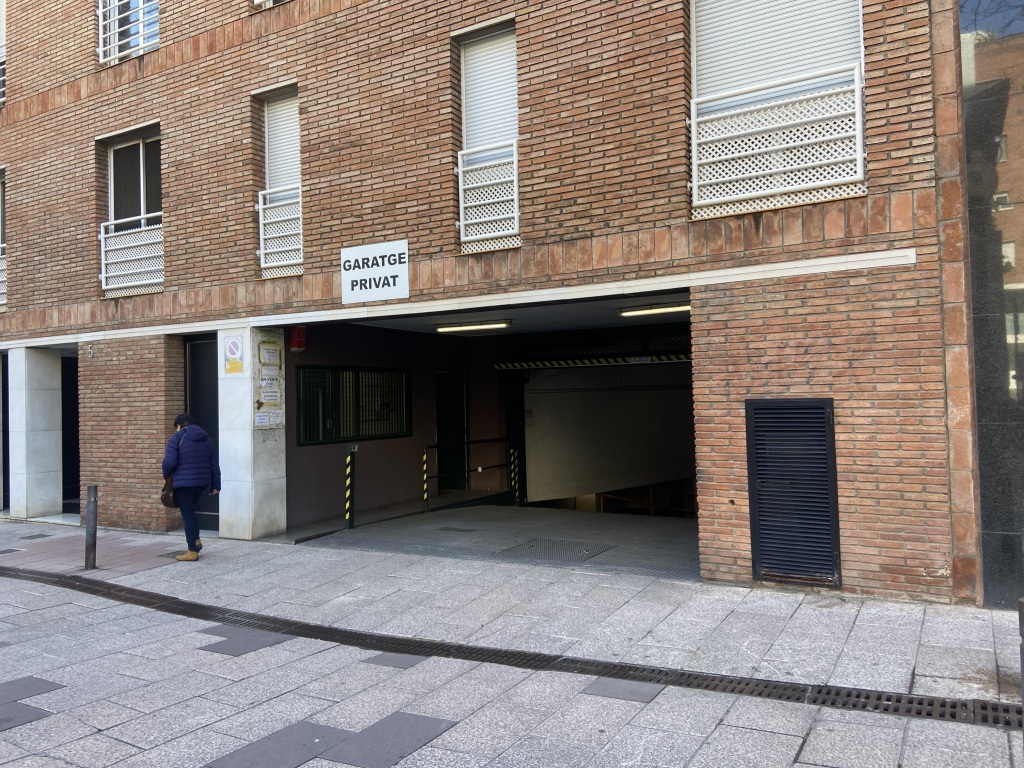 Plaza de parking en Barcelona en SANT GERVASI  Vilaros