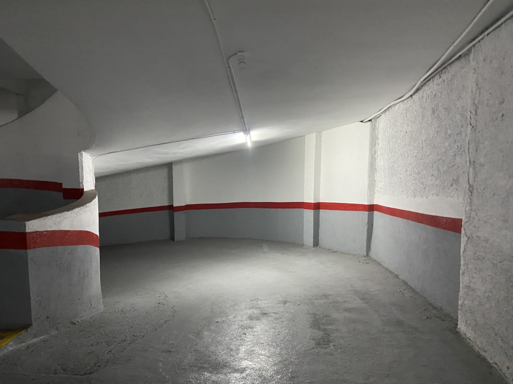 Plaza de parking en Barcelona en BAIX GUINARDO  Passeig Maragall
