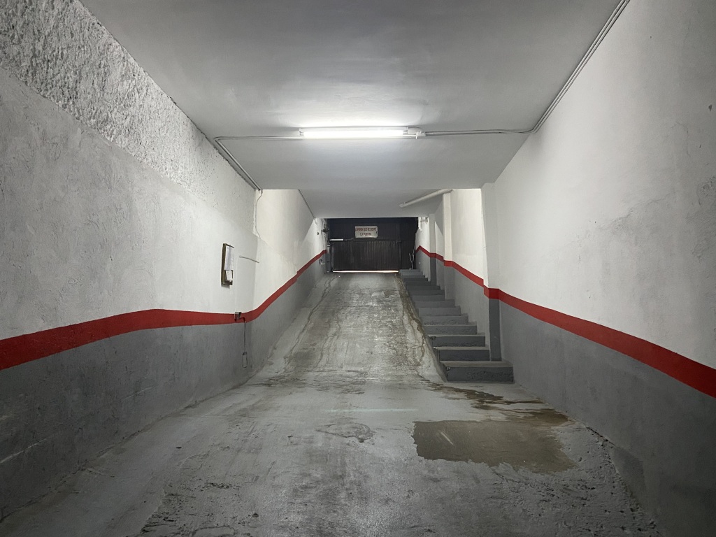 Plaza de parking en Barcelona en BAIX GUINARDO  Passeig Maragall