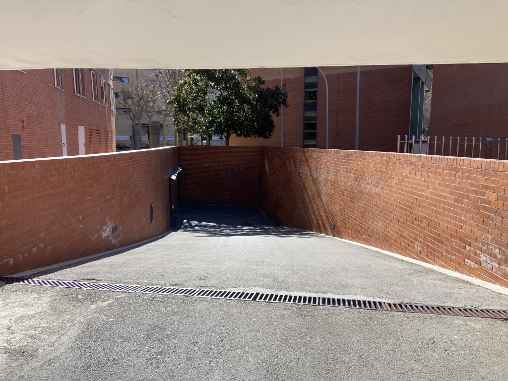 Lote de plazas en Barcelona en VILA OLIMPICA  Joan Oliver