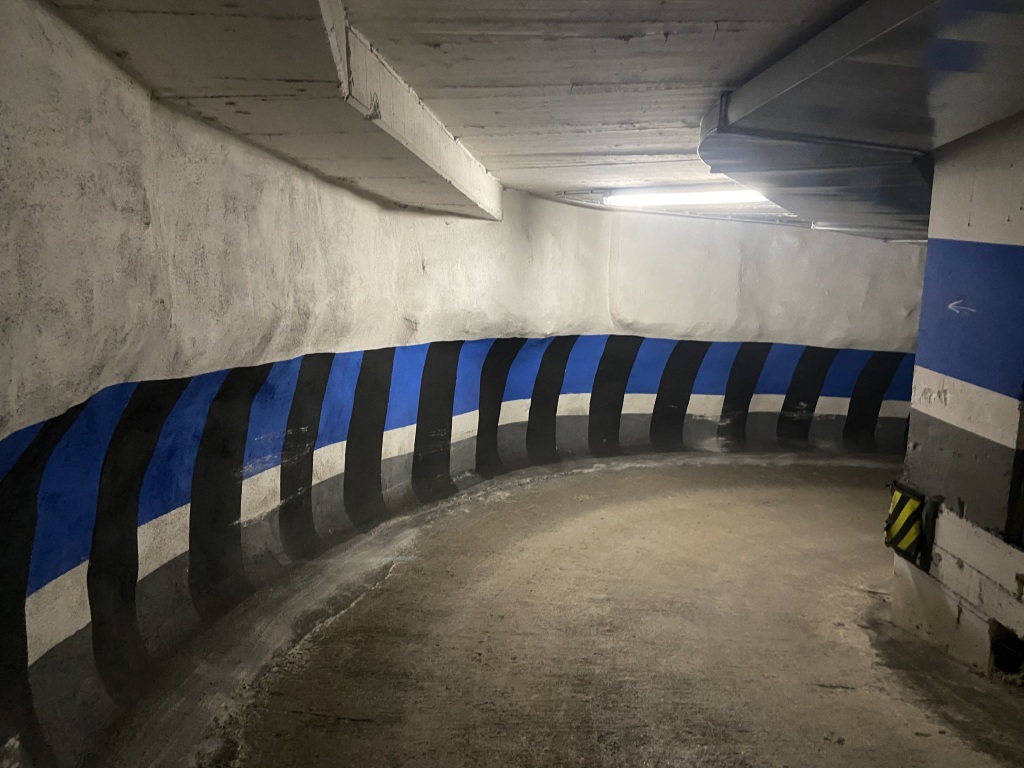 Plaza de parking en Barcelona en EIXAMPLE ESQUERRA  Corsega