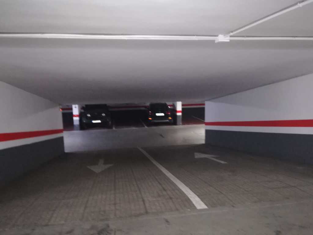 Plaza de parking en Valencia en CIUTAT VELLA  Colon