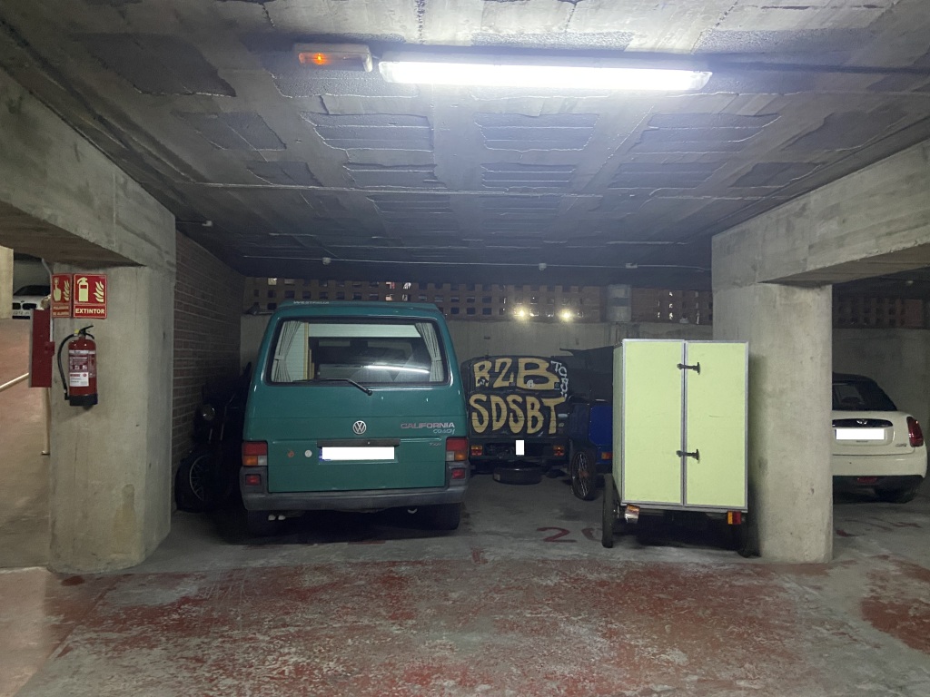 Lote de plazas en Barcelona en VILA OLIMPICA  Joan Oliver