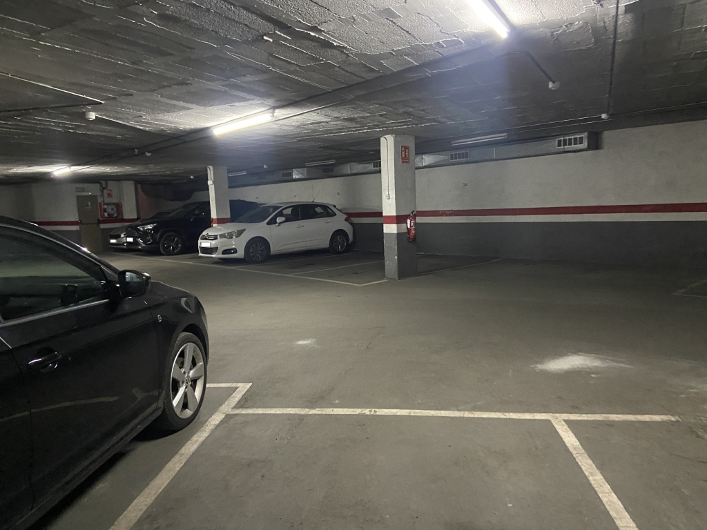 Foto parking 7300