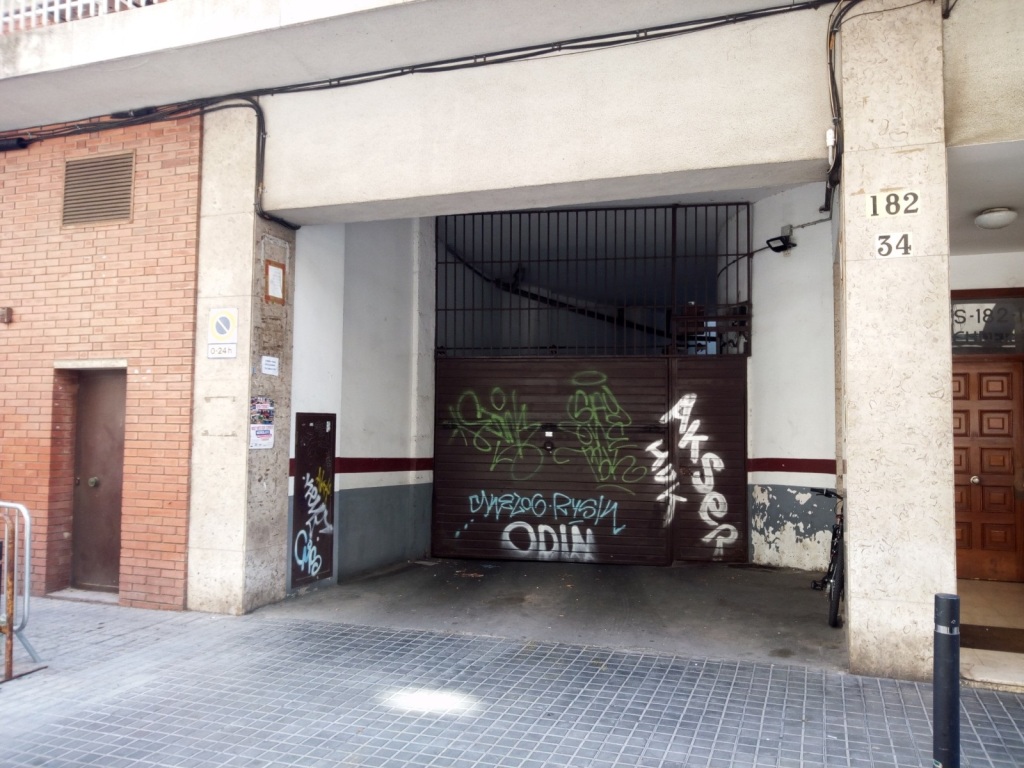 Plaza de parking en Barcelona en   Riera escuders