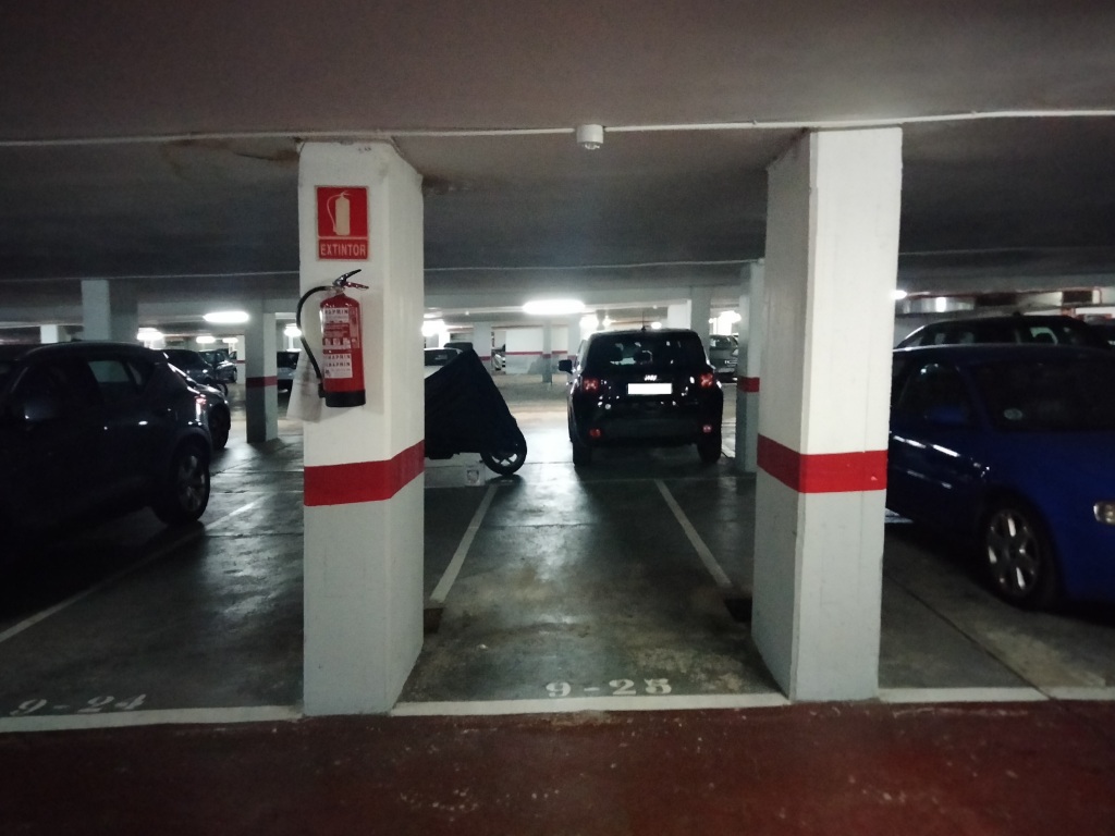 Lote de plazas en Barcelona en PEDRALBES  Benet Mateu