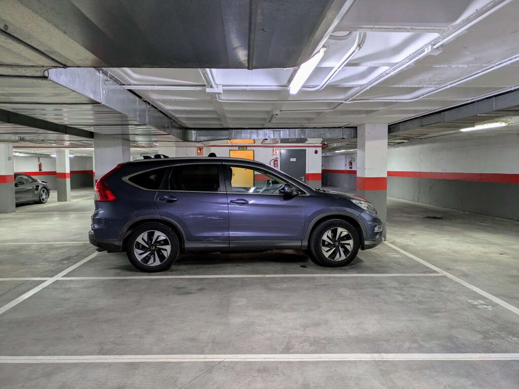 Plaza de parking en Madrid en   Calle Diego Ayllón