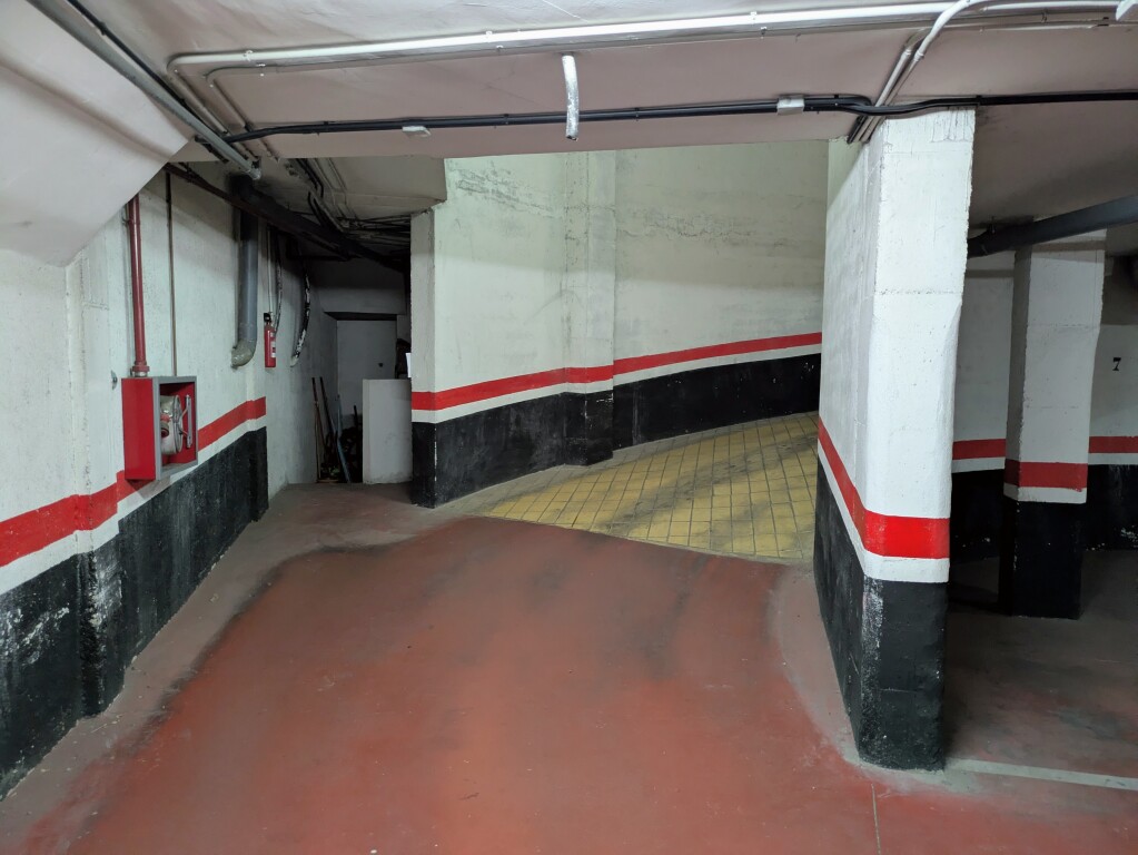 Plaza de parking en Pinto en   Calle Rey San Fernando