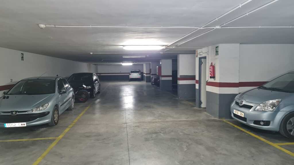 Plaza de parking en Valencia en LA FONTSANTA  Casa De La Misericordia