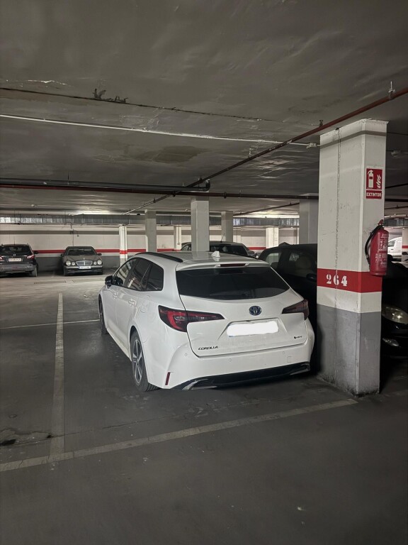 Plaza de parking en Alicante en CENTRO  AVDA MEDICO FERRE