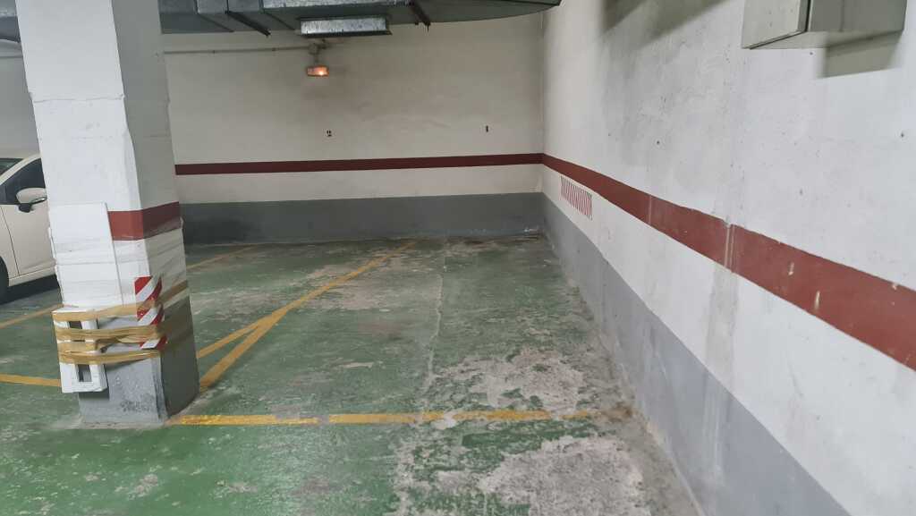 Plaza de parking en Valencia en ALGIROS  Mestre Ripoll